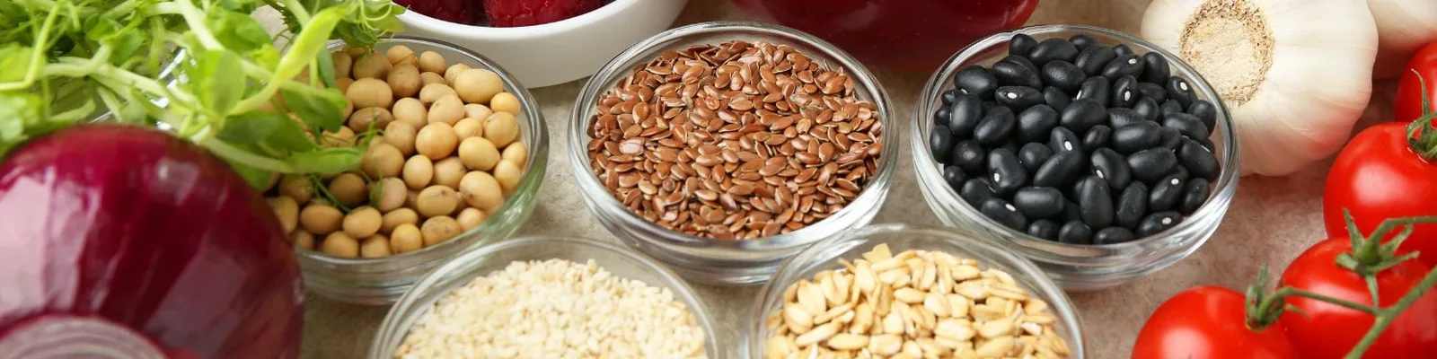 المغذيات العلاجية والمكملات الغذائية